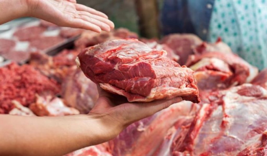САРАПШЫЛАР ЖАЗДЫҢ СОҢЫНА ДЕЙІН ТАРТЫЛҒАН ЕТ ҚОСЫЛҒАН ӨНІМДЕРДІ ЖЕМЕУГЕ КЕҢЕС БЕРЕДІ