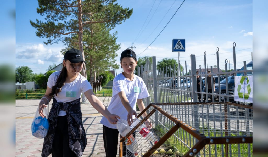 ЖЕТІСУЛЫҚ ОҚУШЫЛАР 100 КГ-НАН АСТАМ ҚОҚЫСТЫ ҚАЙТА ӨҢДЕУГЕ ЖІБЕРДІ