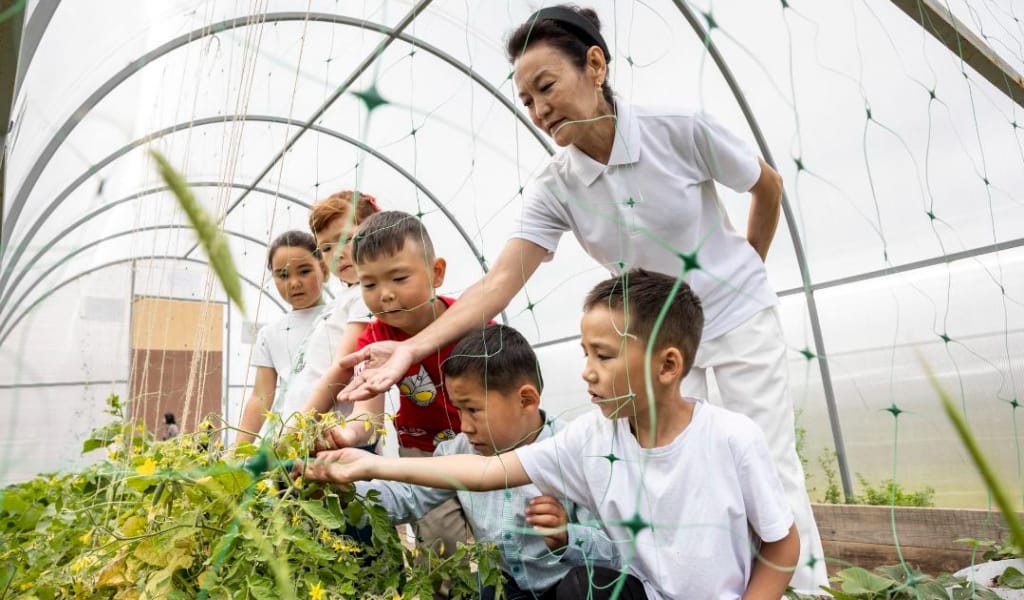 МЕКТЕПТЕГІ ЖЫЛЫЖАЙ