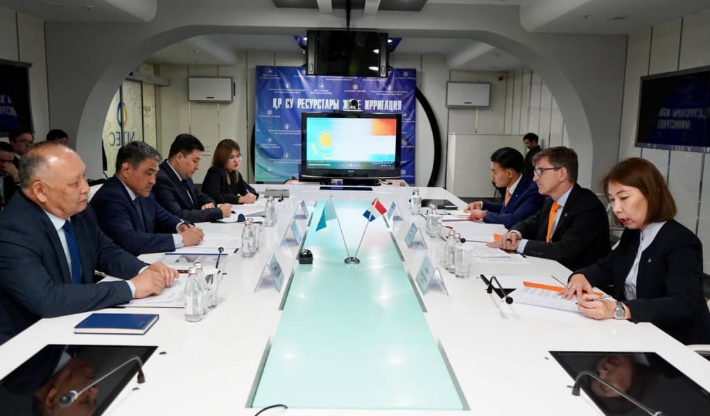 ҚАЗАҚСТАН МЕН НИДЕРЛАНД СУ ТАСҚЫНЫНА ҚАРСЫ ІС-ҚИМЫЛ ЖӘНЕ САЛА МАМАНДАРЫН ДАЯРЛАУ ЖӨНІНДЕ МЕМОРАНДУМҒА ҚОЛ ҚОЙДЫ