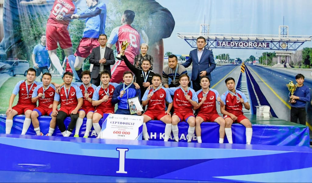 ҚАТАРЫНАН ҚАРА ҮЗГЕН "ҚАРЕКЕТ"