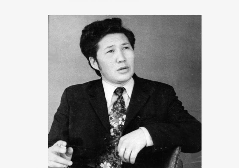 Көзіне көкжиектің жас алдырған