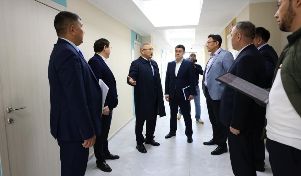 "Бюджет қаражаты уақтылы және тиімді игерілуі тиіс": Бейбіт Исабаев Кербұлақ ауданының тұрғындарымен кездесу өткізді