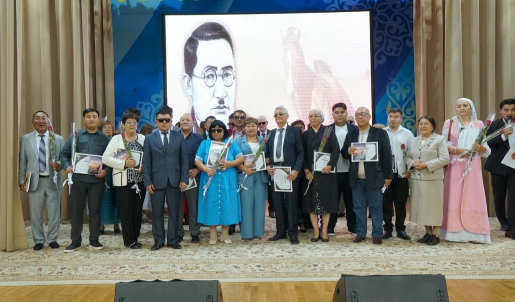 ӨНЕРГЕ ҚҰШТАР ЖАНДАР