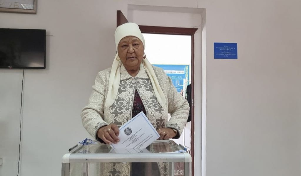 СОЦИАЛИСТІК ЕҢБЕК ЕРІ ДАУЫС БЕРДІ