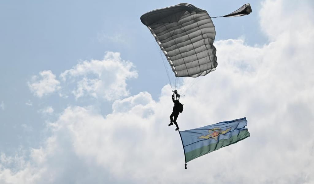 ҚАЗАҚСТАНДЫҚ ДЕСАНТШЫЛАР ГИМАЛАЙДЫ БАҒЫНДЫРДЫ