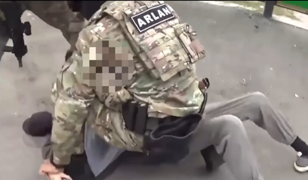 "Пышақпен қарсылық көрсеткен": Талдықорғанда 33 жастағы ер адам ұсталды
