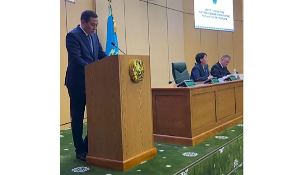 БІРАУЫЗДАН ҚОЛДАДЫ