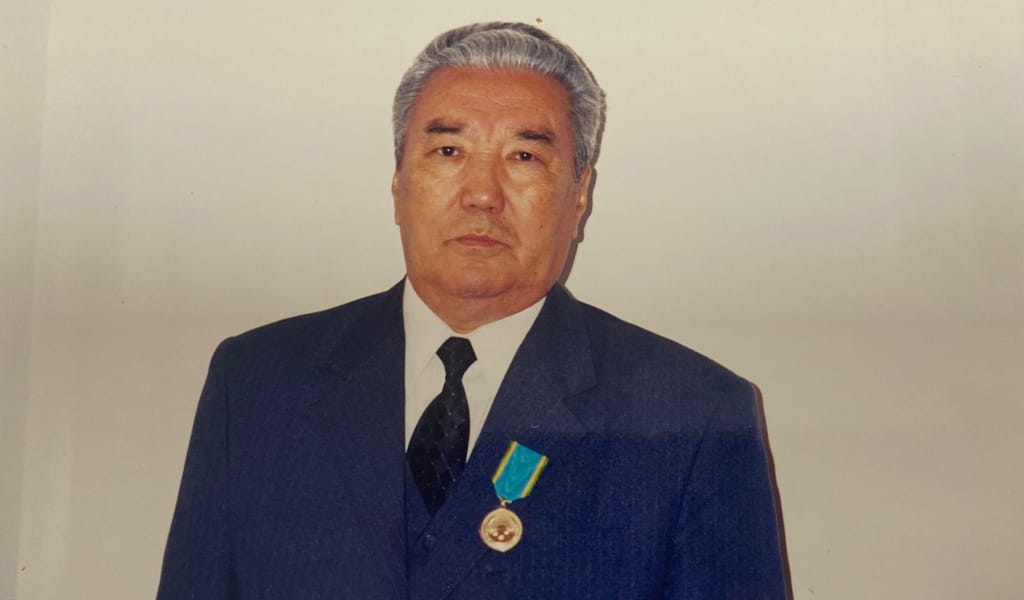 Кісілігі бір төбе