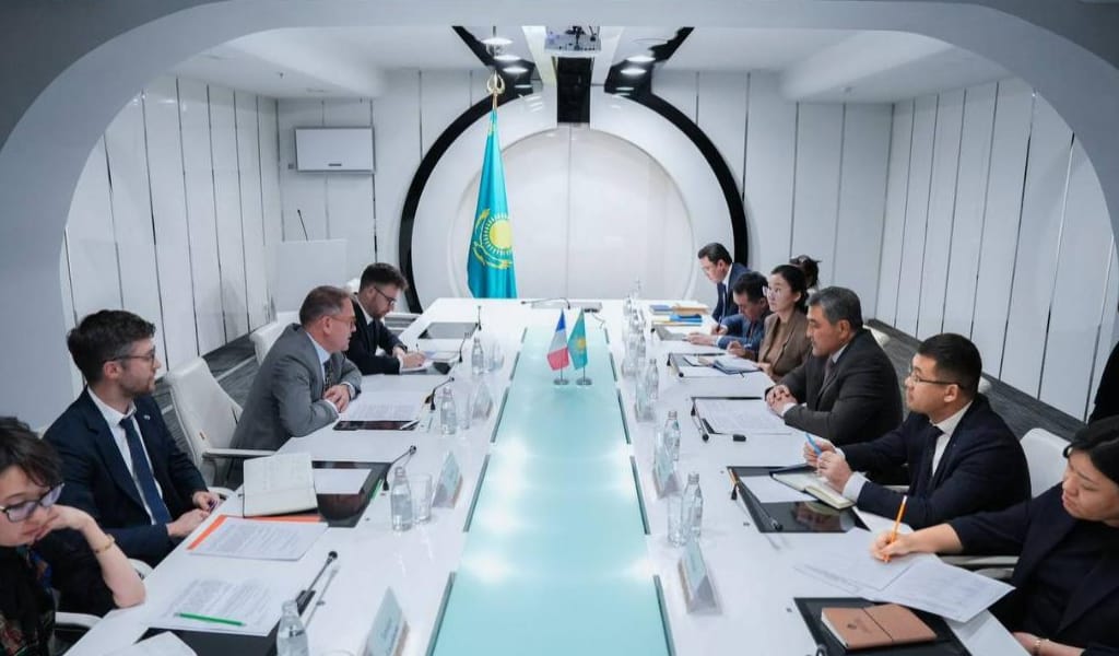 ІЛЕ-БАЛҚАШ БАССЕЙНІН ЗЕРТТЕЙДІ