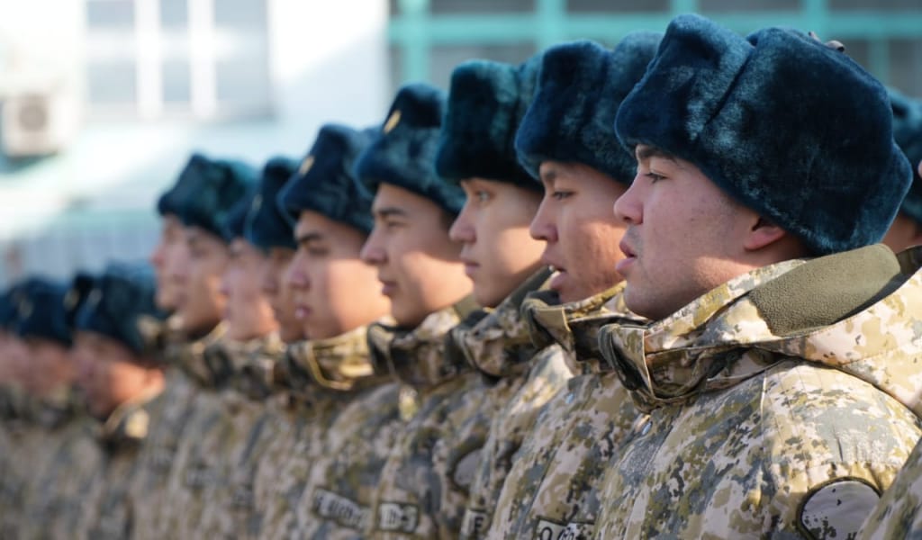 БЕС ЖҮЗ САРБАЗ АНТ ҚАБЫЛДАДЫ