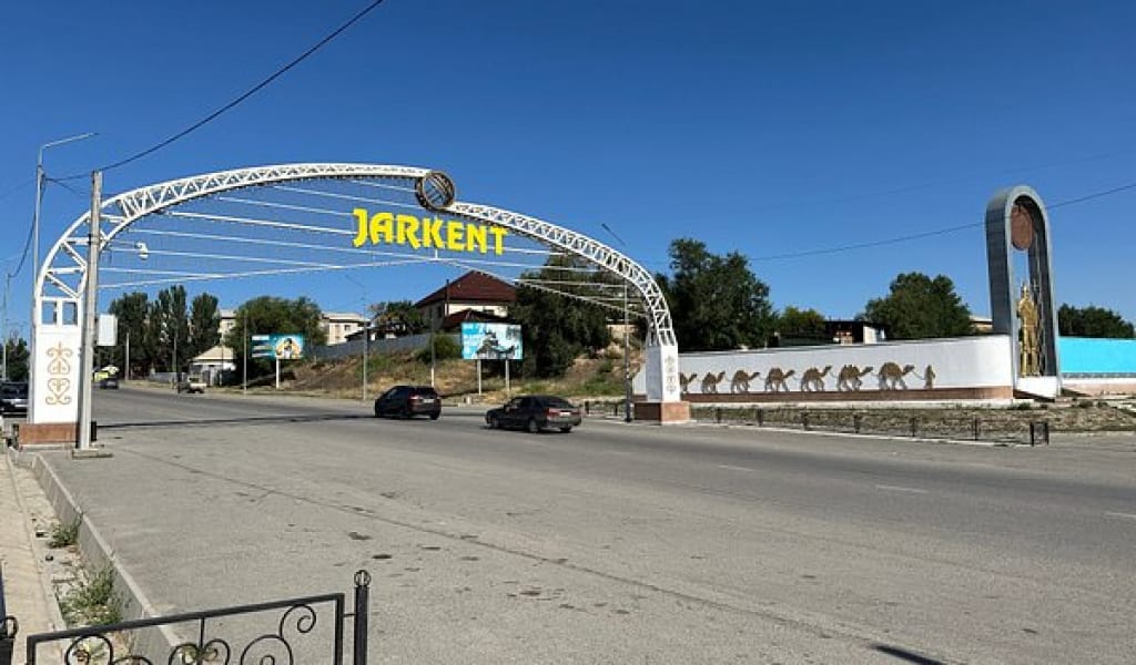 ЖАРКЕНТТІКТЕРМЕН ЖҮЗДЕСТІ