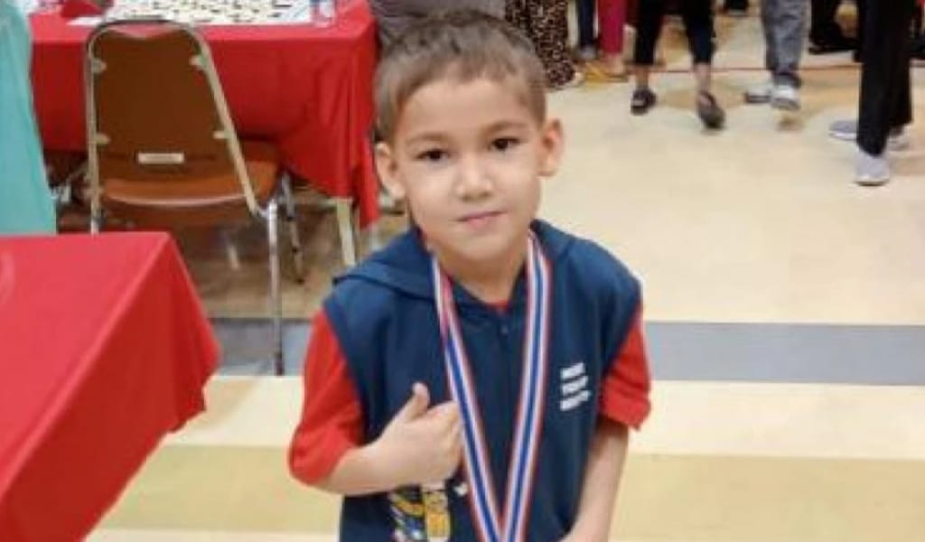 СЕГІЗ ЖАСАР ЧЕМПИОН