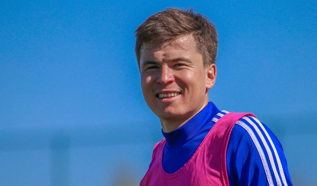 БАЛА КЕЗДЕН БАСТАЛҒАН МАХАББАТ