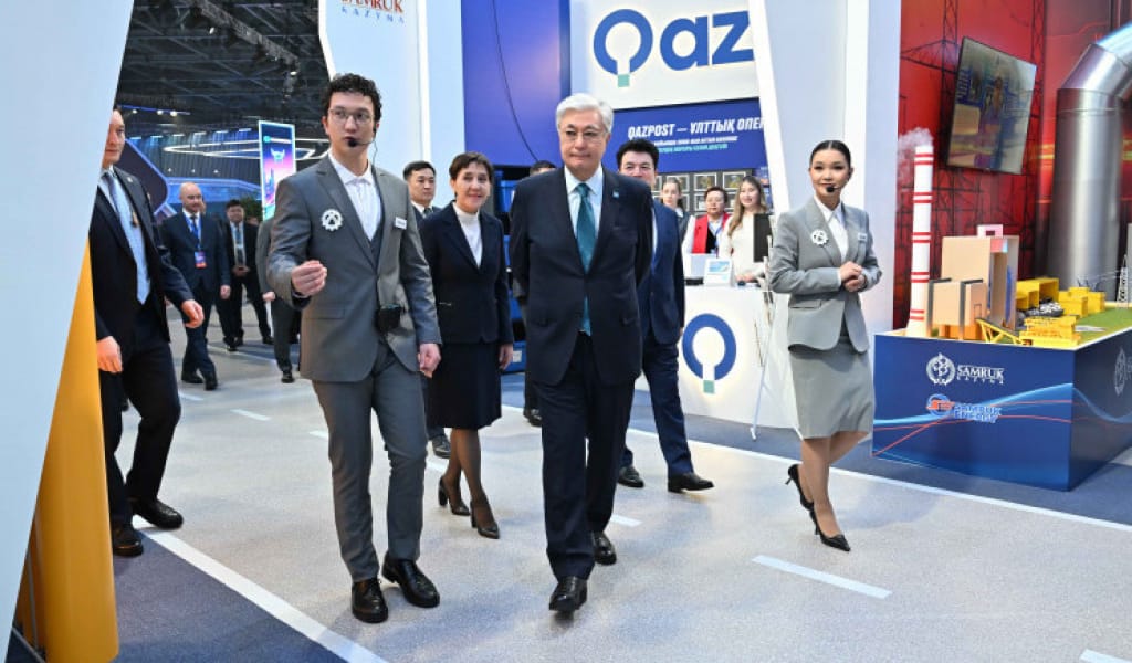 Президент «Жұмысшы мамандықтарының қаласы» фестиваліне барды