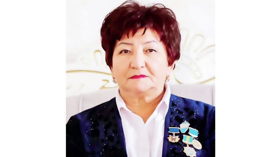 ҰСТАЗДЫҚ ЕТКЕН ЖАЛЫҚПАС