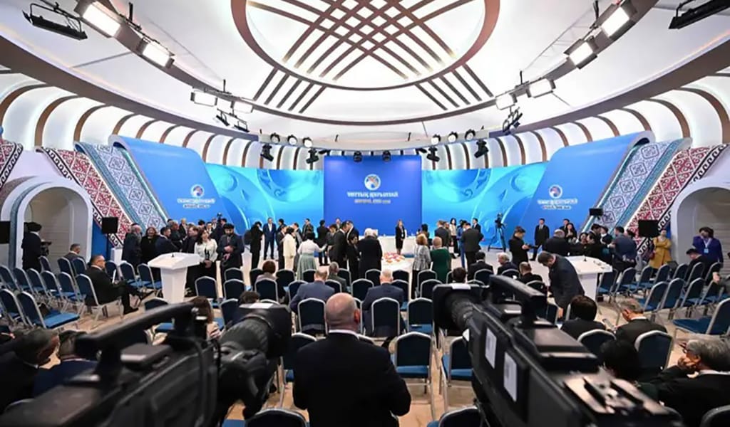 Тоқаевтың қатысуымен Бурабайда Ұлттық Құрылтайдың IV отырысы басталды