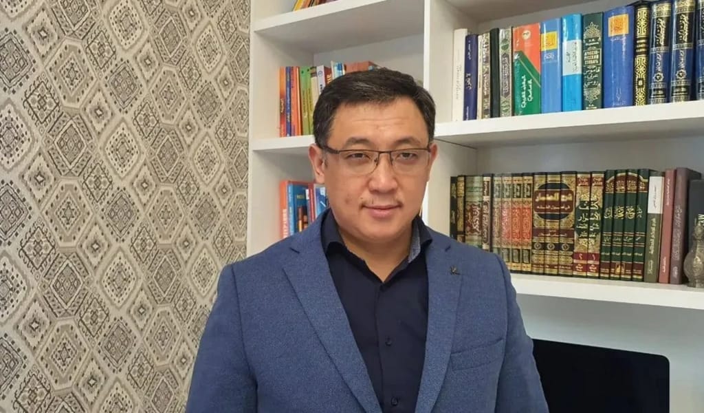 "Ұяда не көрсең..." Дінтанушы бала тәрбиелеуде неге мән беру керек екенін айтты