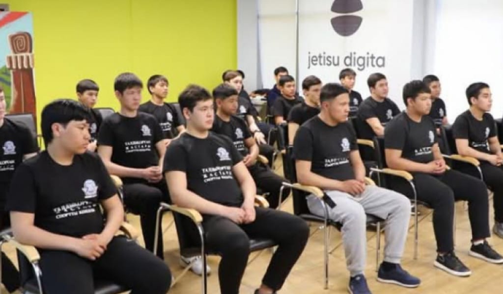 Әкім жас балуандармен кездесті