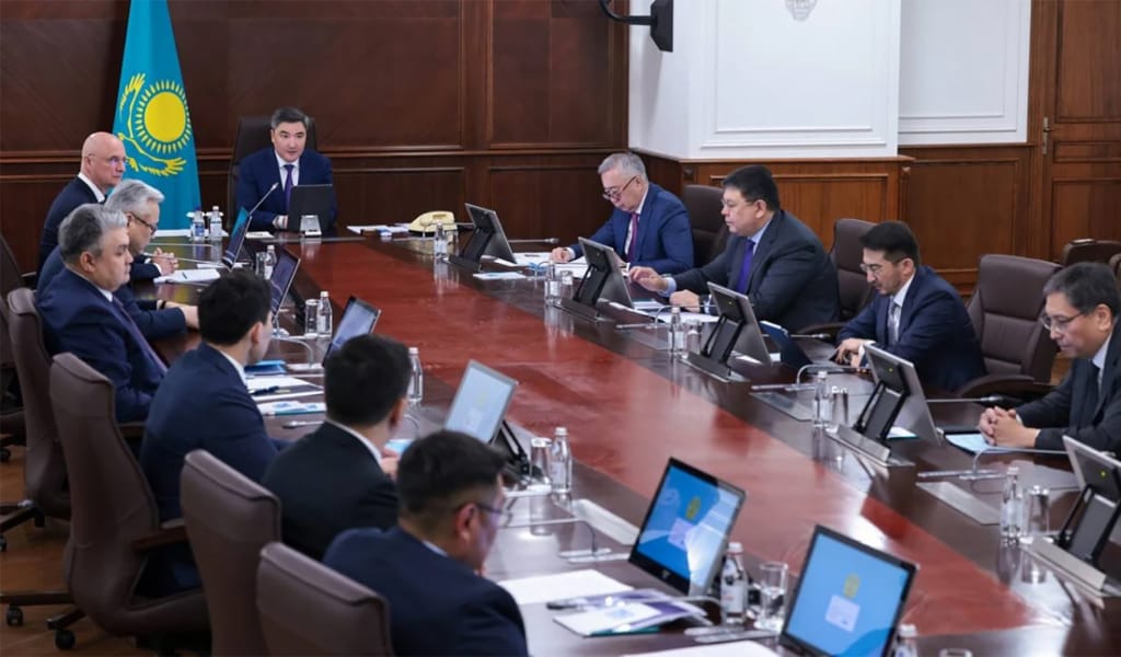 Бектенов Үкіметке жол бойындағы сервисті жақсарту міндетін қойды