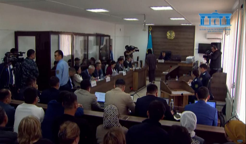 Шерзат Полаттың анасы мен әжесі сот отырысында дәрігердің көмегіне жүгінуге мәжбүр болды