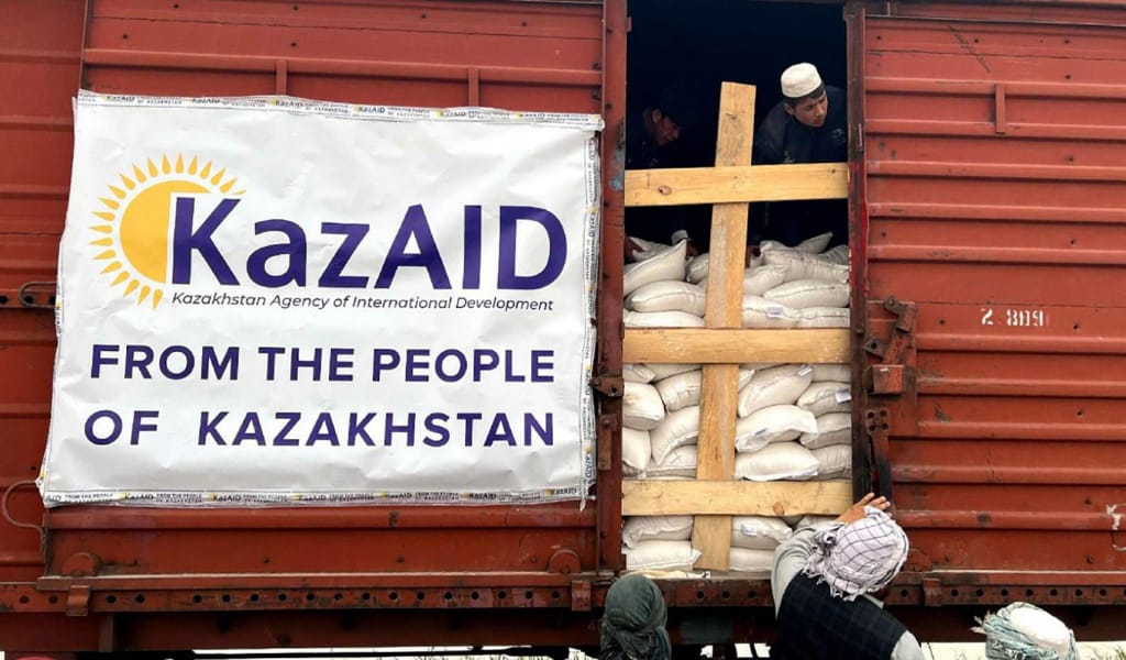 Қазақстан Ауғанстан халқына 2,2 мың тонна гуманитарлық көмек жөнелтті