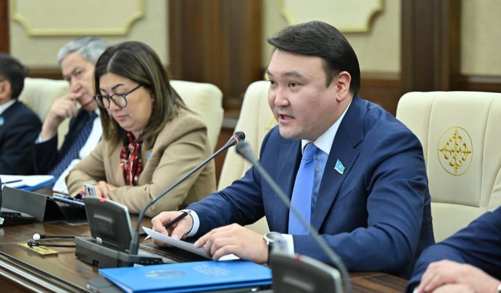 Ақшасы бардың абақтыдада мұртын балта шаппайды деген рас екен-ау – Мақсат Толықбай