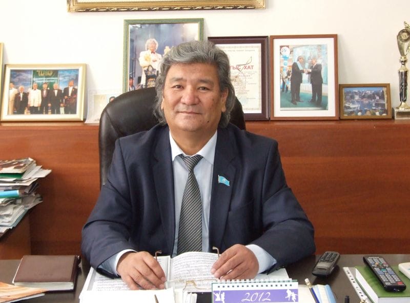 Ұлттық өнерді ұлықтайық