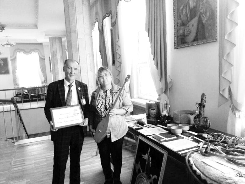 Өнерлі ұстаздар бақ сынасты