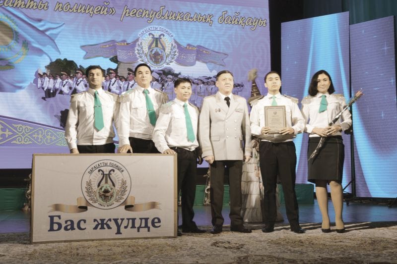 Сақшылар түсті сайысқа