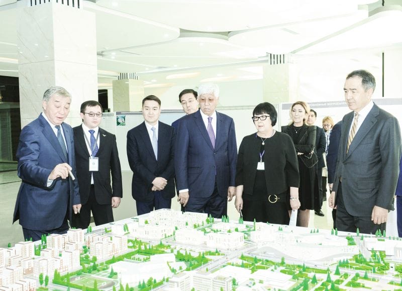 ПРЕМЬЕР-МИНИСТР ЖЕТІСУ ЖЕТІСТІКТЕРІМЕН ТАНЫСТЫ