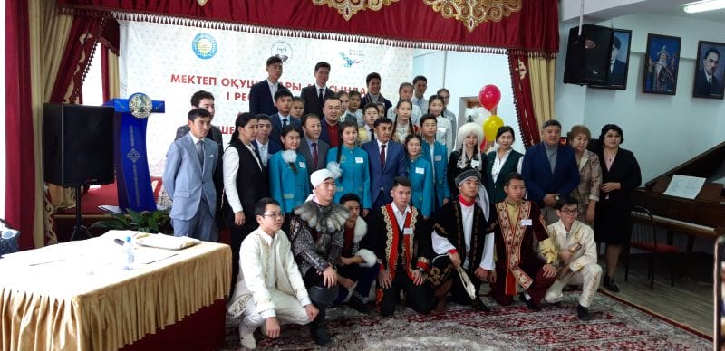 АЛМАТЫДА ШЕШЕНДІК ӨНЕРДЕН БАЙҚАУ ӨТТІ