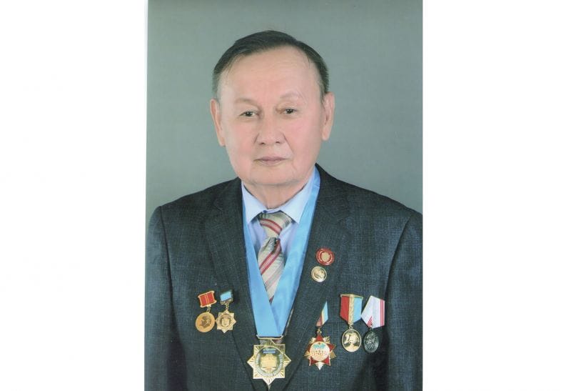 АҚИҚАТ АРАШАШЫСЫ