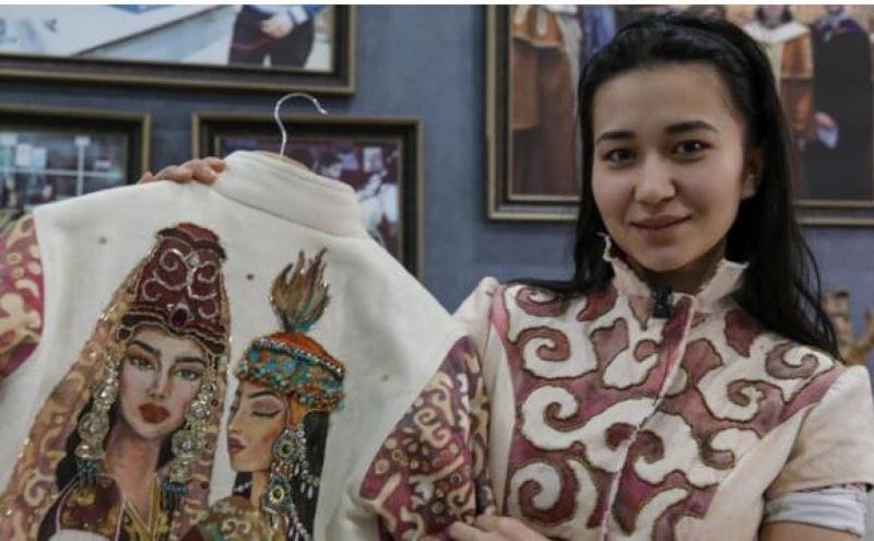 ӘБІЛХАН ҚАСТЕЕВТІҢ ШӨБЕРЕСІ ҚОЛДАУ КҮТЕДІ