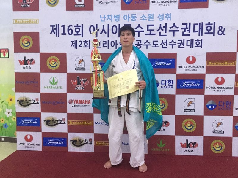 Азия чемпионы атанды