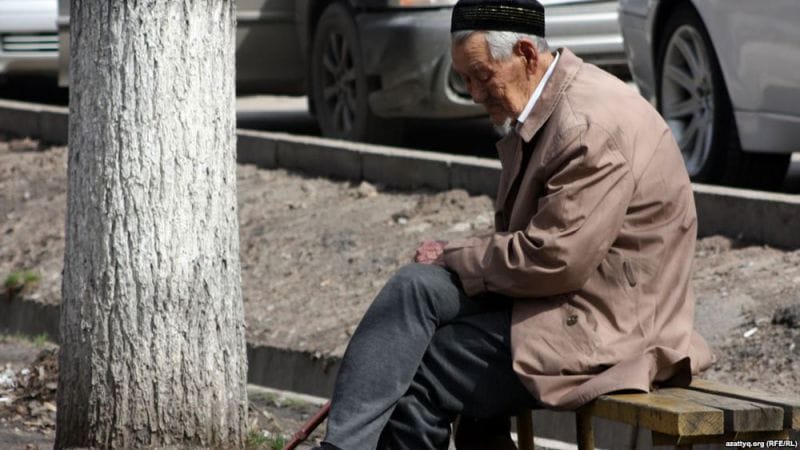 "Жетім" қарттар