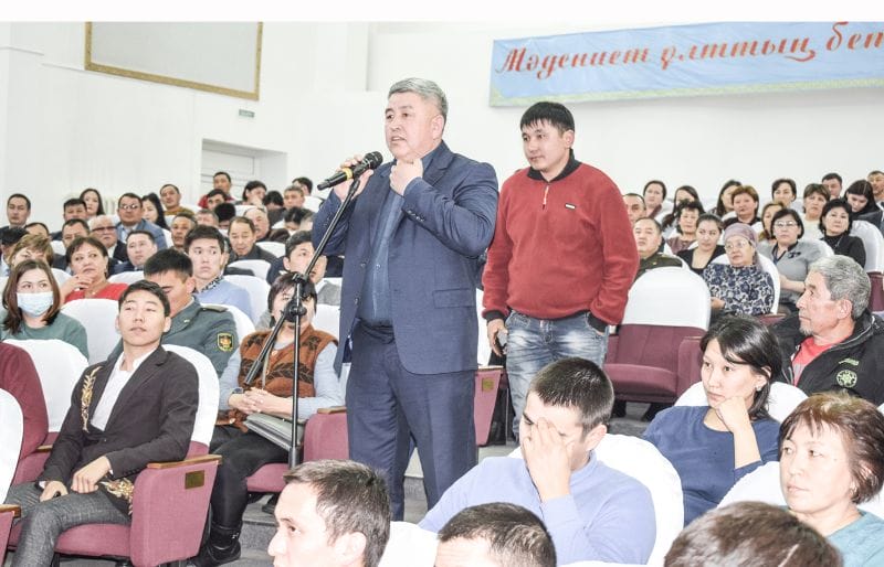 САРҚАНДА ҚАЛАІШІЛІК ЕКІ АВТОБУС ЖҮРЕДІ