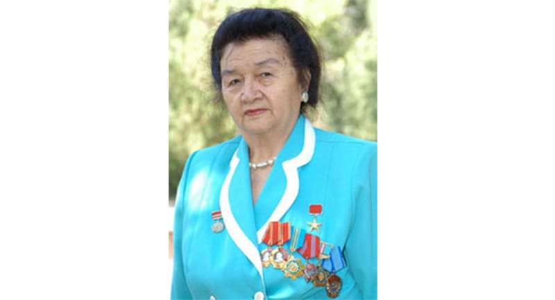 БАҚЫТ КІЛТІ - ЕҢБЕКТЕ