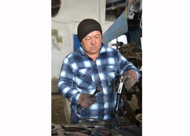 ТРАКТОРИСТ: "ТЕХНИКАҒА СЕНІМ ЖОҚ"