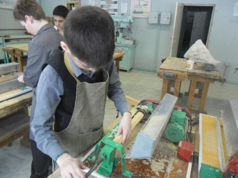 МИНИСТР НАЗАРЫНА: ЕҢБЕККЕ БАУЛУ ПӘНІ ҚАЙДА?