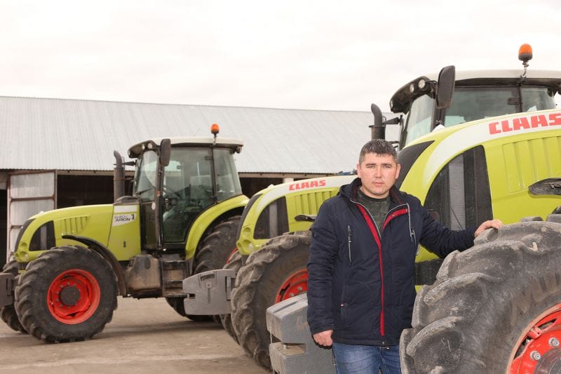 ЖҰМЫСШЫЛАРЫНА ҮЙ БЕРЕТІН ҚОЖАЛЫҚ