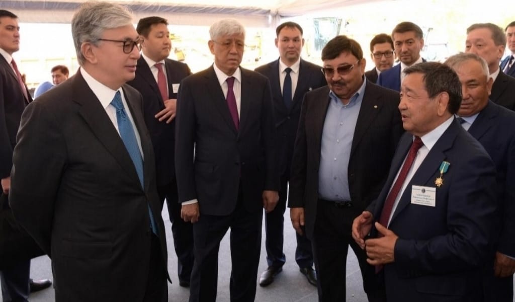 МЕМЛЕКЕТ БАСШЫСЫ ЕСКЕЛДІ БИДІҢ КЕСЕНЕСІНЕ БАРДЫ