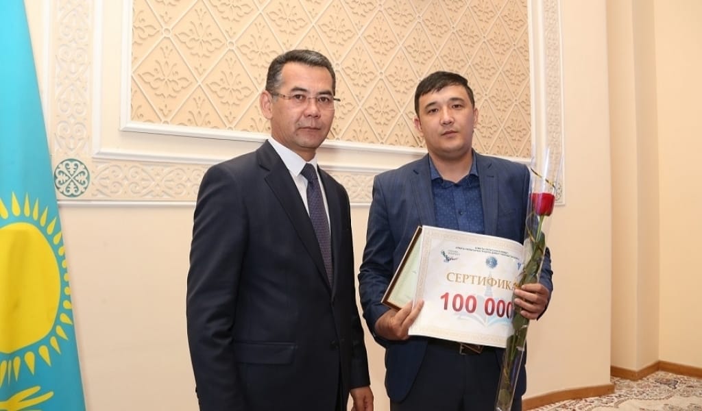 "Egemen Qazaqstan"-100: ҮЗДІКТЕР МАРАПАТТАЛДЫ