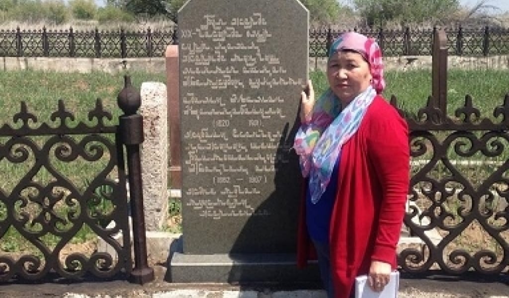 МАМАНИЯ МЕКТЕБІ: ТАРИХИ ОРЫНМЕН ТАНЫСУ