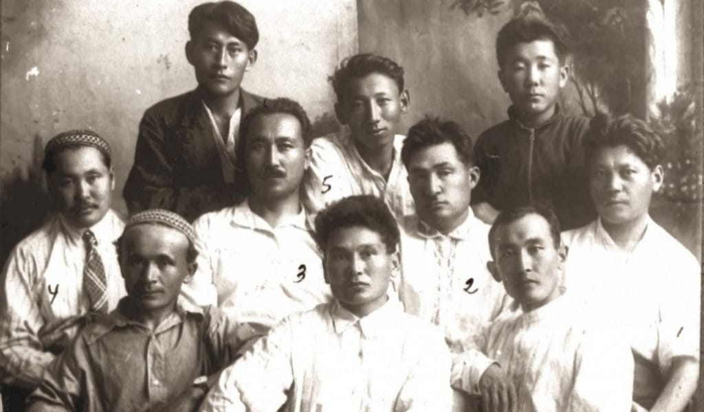 ГАЗЕТТІ ЖАБУ – ОҢАЙ, ЖАСАУ – ҚИЫН