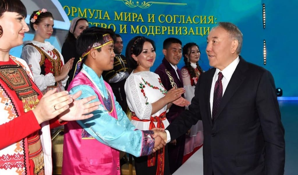 АЛЕКСАНДР: "АДАЙ" КҮЙІ АСҚАҚ РУХ СЫЙЛАЙДЫ"