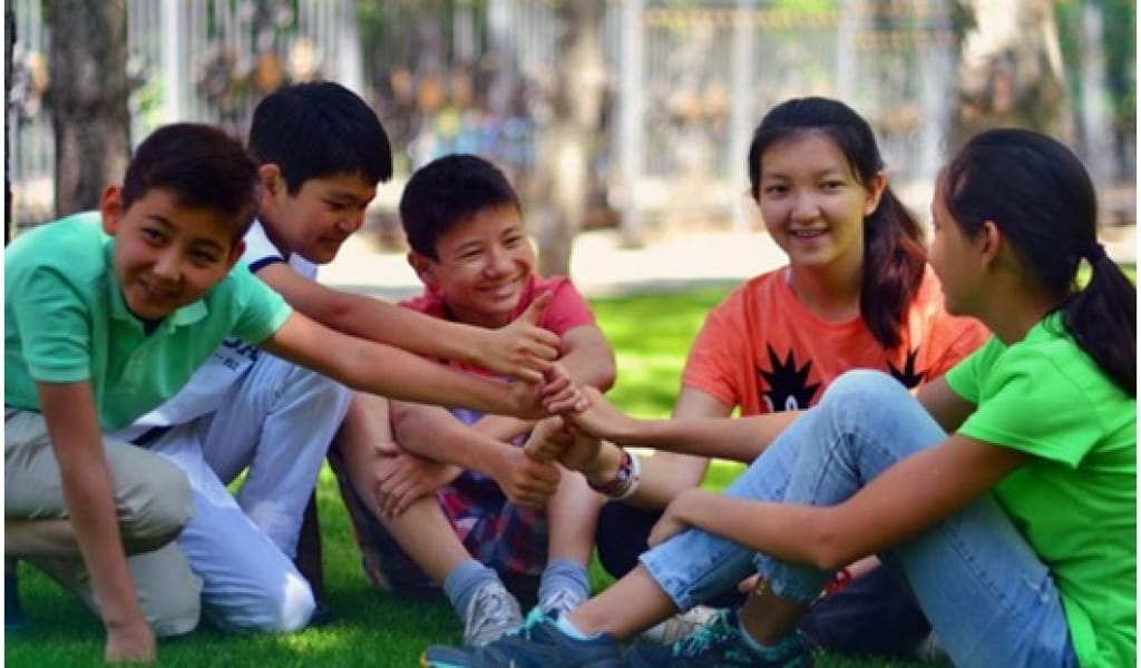 КЕРЕК КЕҢЕС: БАЛАҢЫЗҒА ДҰРЫС ЛАГЕРЬ ТАҢДАҢЫЗ