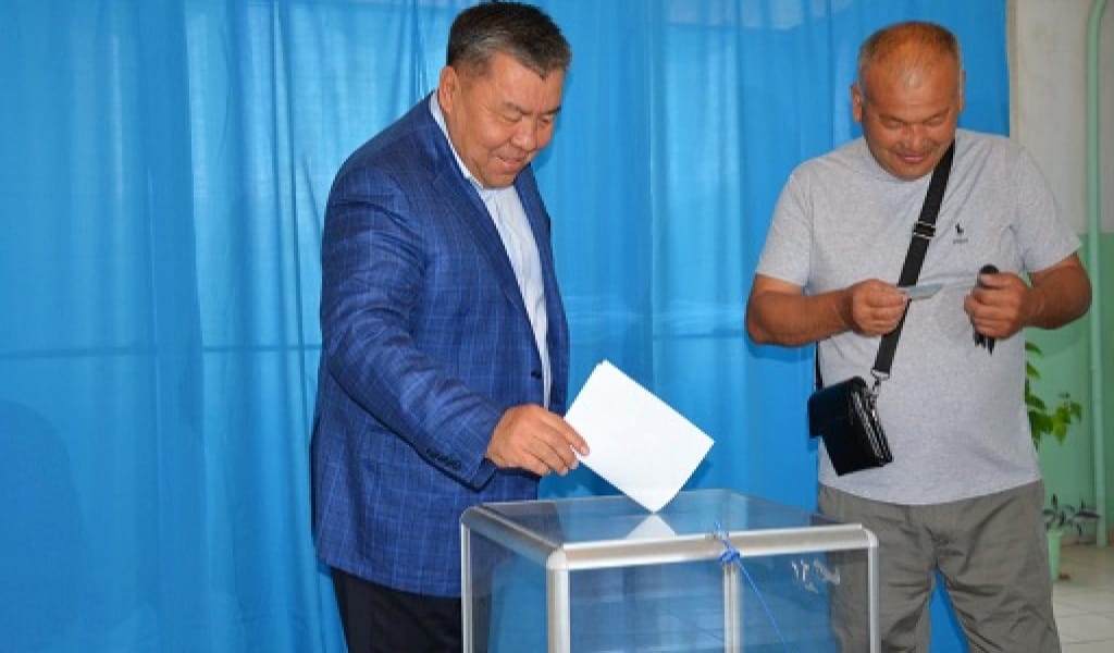 ПРЕЗИДЕНТ САЙЛАУЫ: АУДАН ӘКІМІ ДАУЫС БЕРДІ