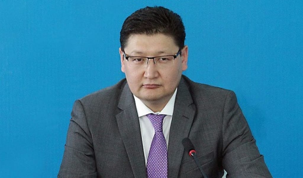 Берік УӘЛИ: "ПРЕЗИДЕНТ "ШАЛҚАР" РАДИОСЫН ТЫҢДАЙДЫ"