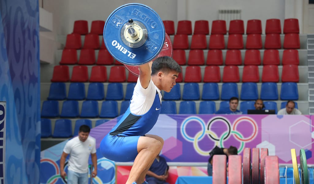 АЛҒАШҚЫ КҮНІ 4 АЛТЫН